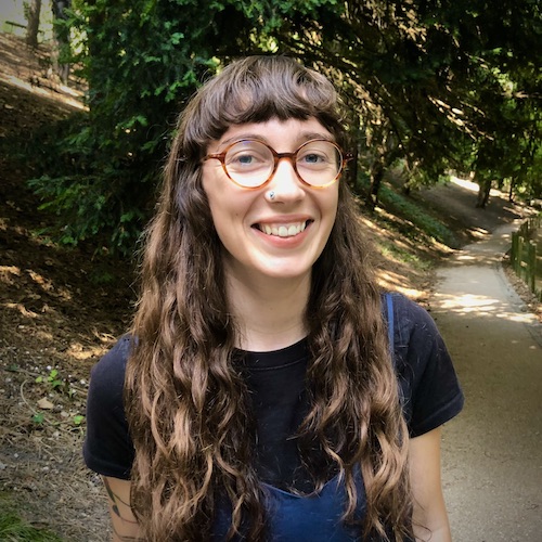 Viviane's headshot